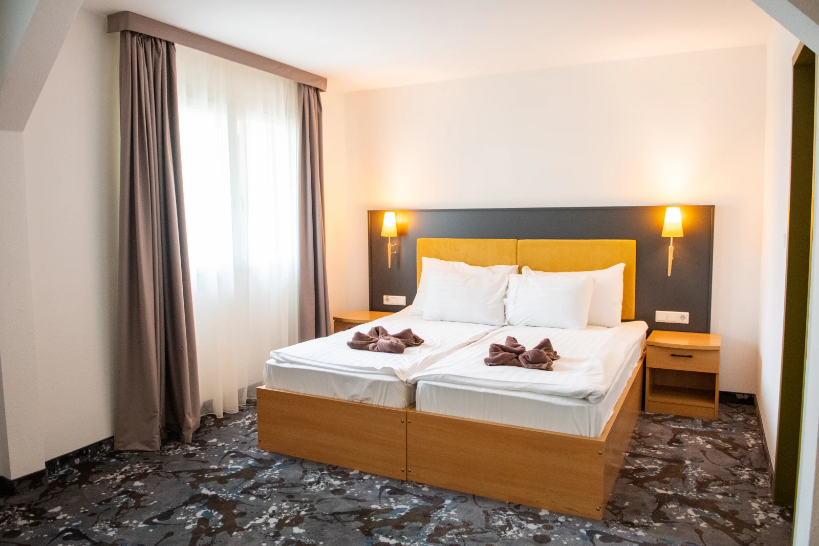 Zsóry Liget Hotel - Lapozó 0